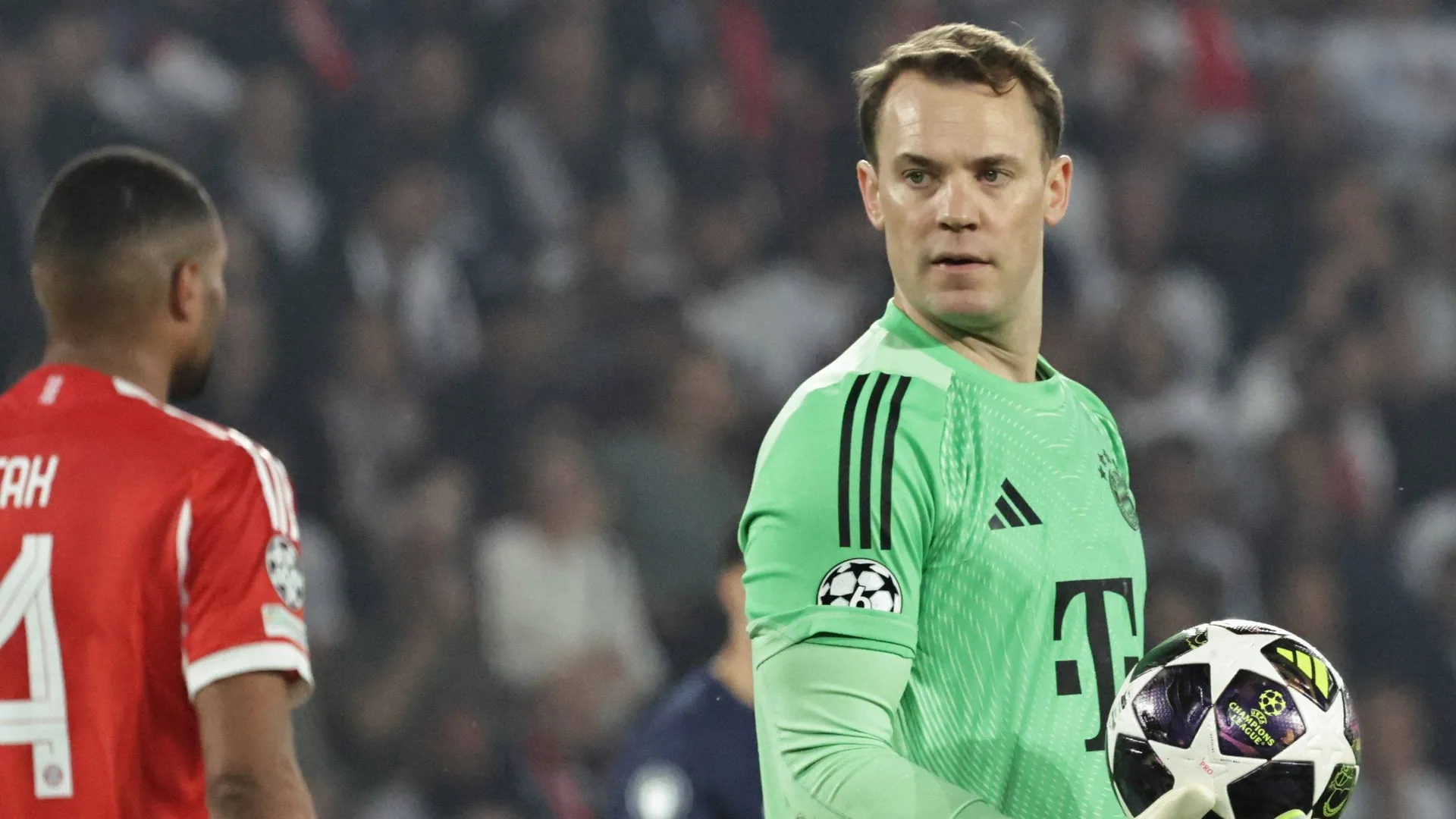 Manuel Neuer: The Bayern goalkeeper had to reach behind him five times against PSG.