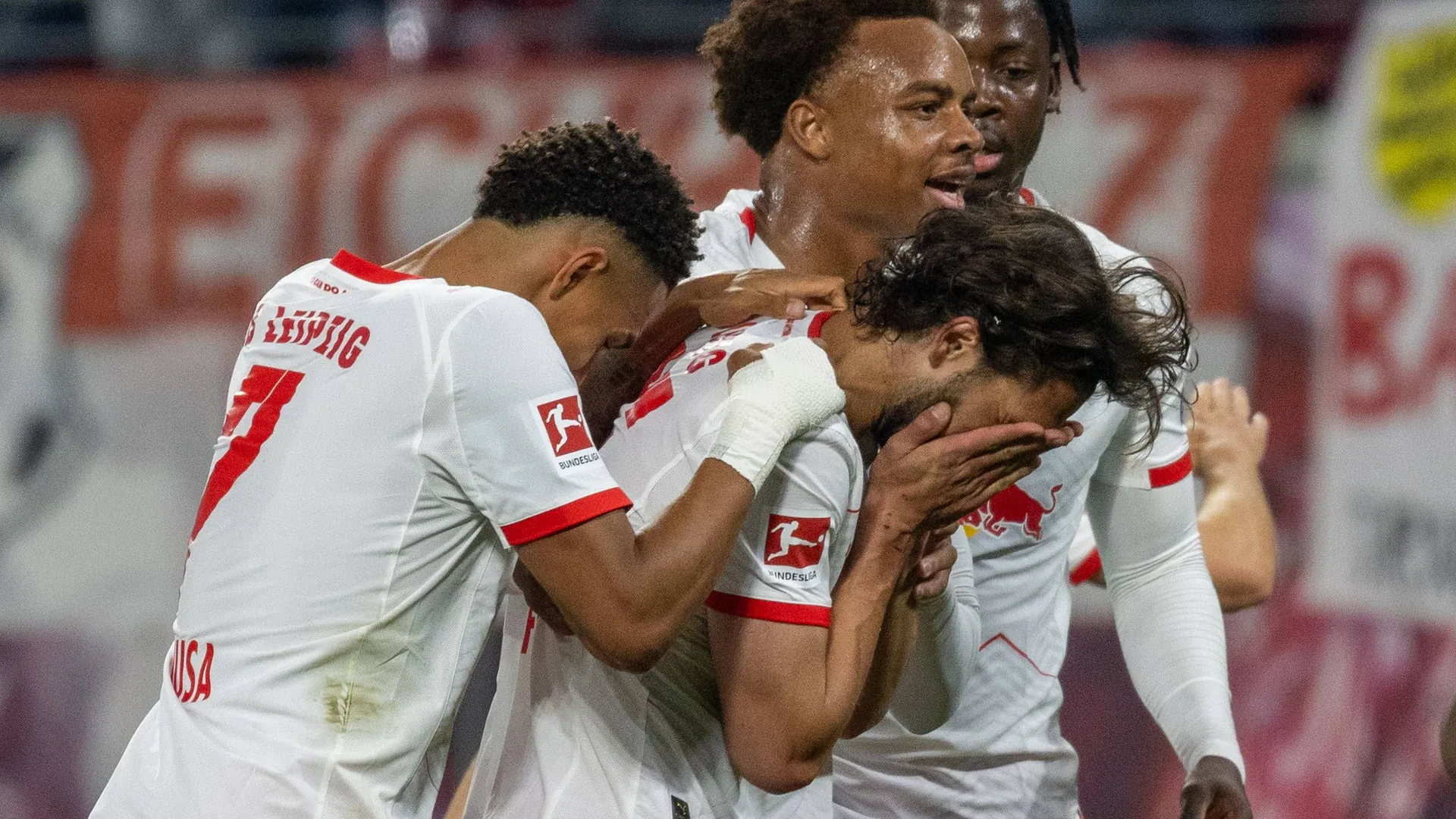 Max Finkgräfe (front right) puts his hands in front of his face: The full-back scored the first goal of the game on Friday. Max Finkgräfe (front right) puts his hands in front of his face: The full-back scored the first goal of the game on Friday.