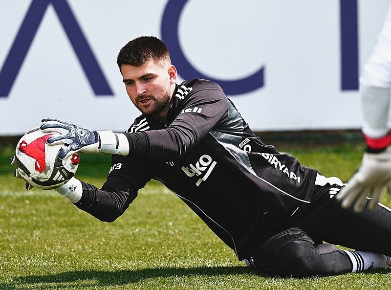 On which channel is the Gaziantep FK-Beşiktaş match?