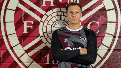 © Hearts - Goalkeeper Alexander Schwolow during his presentation at Heart of Midlothian FC