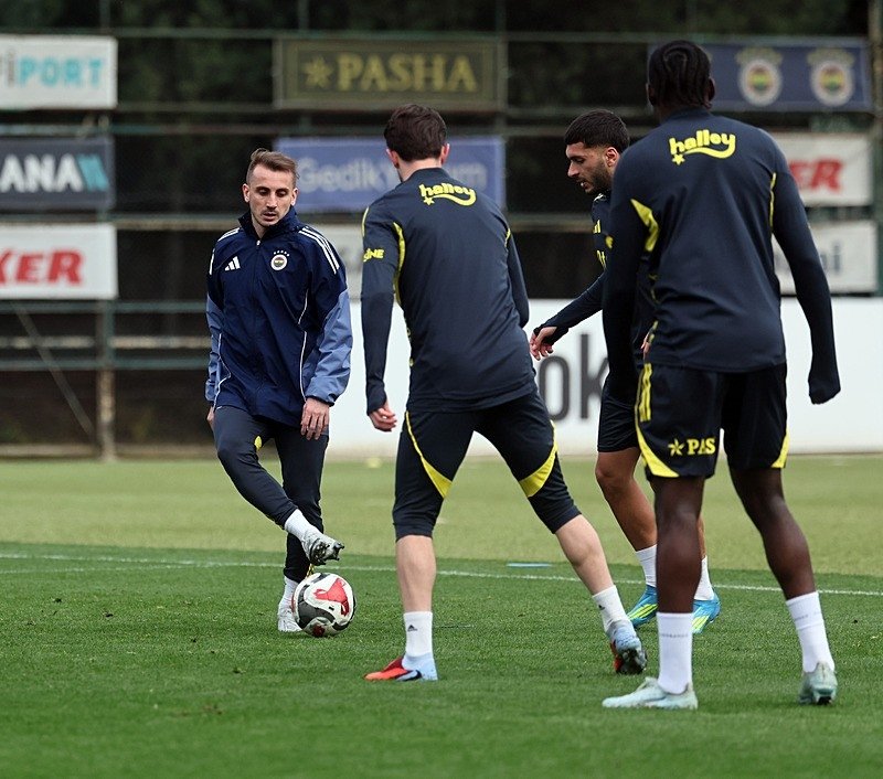 fenerbahce-rams-basaksehir-maci-when-time-at-time-and-on-which-channel-1777698411755.jpeg Possible 11s for Fenerbahçe-RAMS Başakşehir match