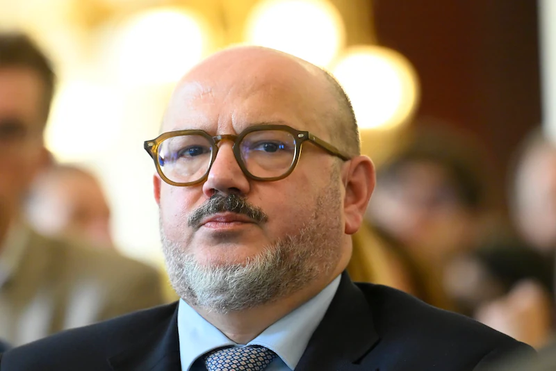 : Bernard Quintin, (MR) Minister of Security and Home Affairs.