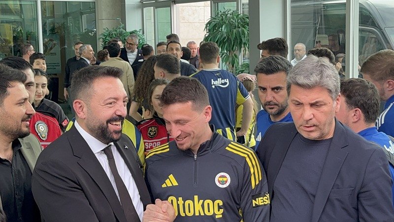 tumosan-konyaspor-fenerbahce-maci-when-time-channel-and-possible-11s-1778304153104.jpeg What time is Tümosan Konyaspor-Fenerbahçe match?