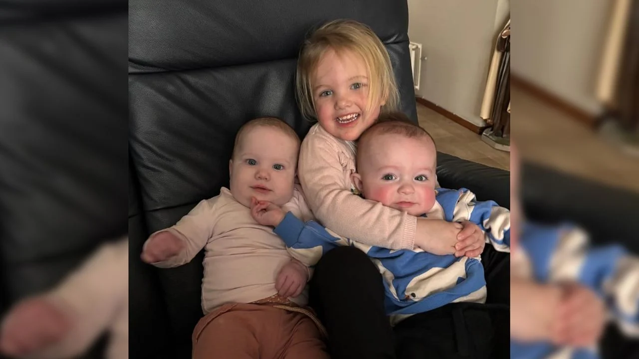 Frans was only able to witness the birth of granddaughter Esmee (middle).