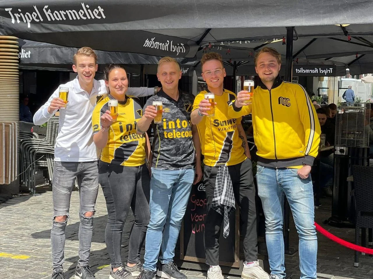 Pub owner Sem van Mook (far right) and his staff are very NAC-minded (photo: Sem van Mook).