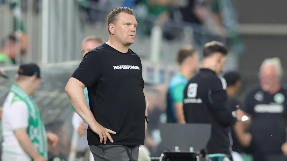 Noch ein weiteres Jahr 3. Liga: Essens Coach Uwe Koschinat (54)