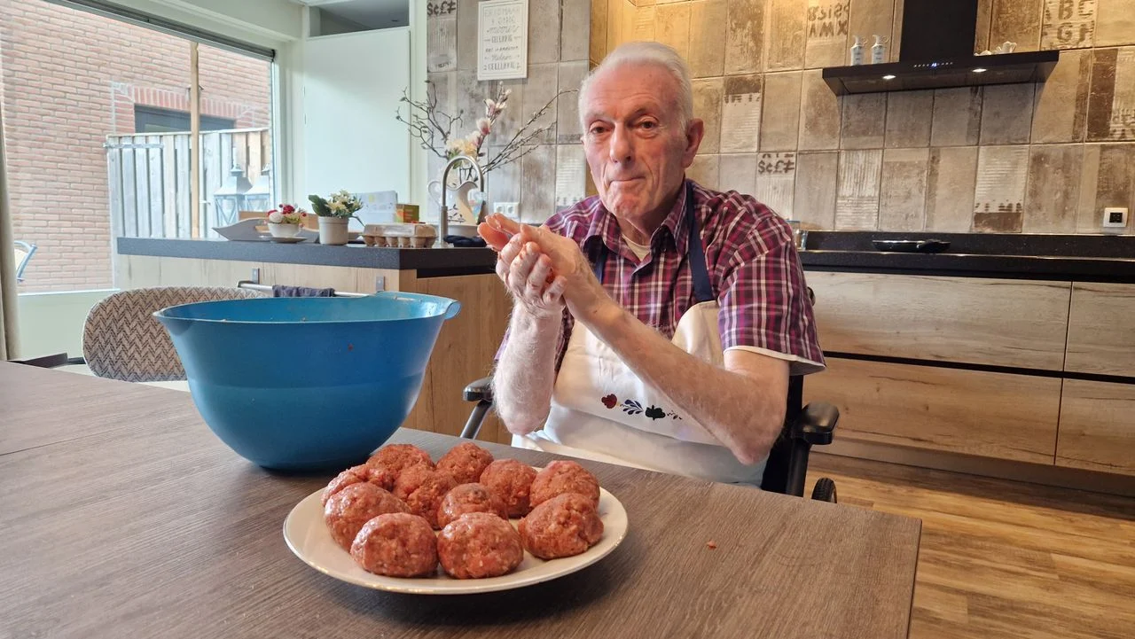 Ko is busy getting his meatballs perfect (photo: Tom Berkers).
