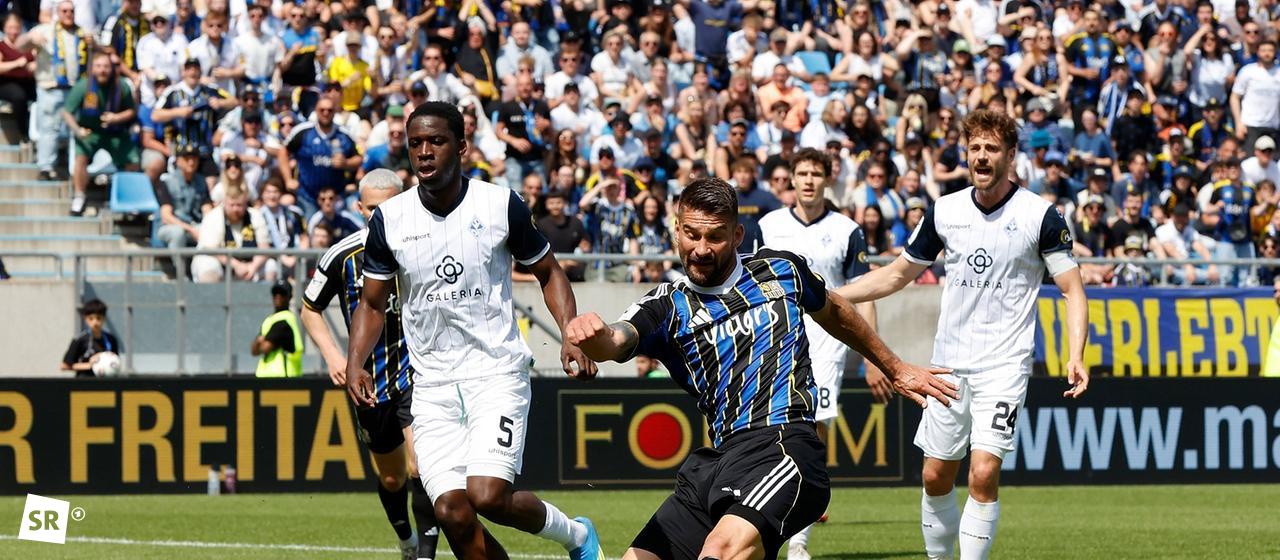 Kai Brünker (1. FC Saarbrücken, middle) during the game against SV Waldhof Mannheim on May 2nd, 2026