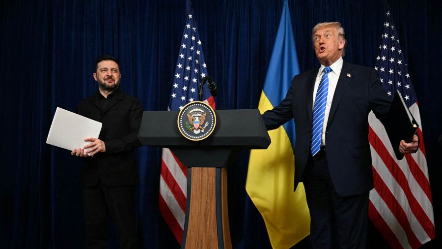 Photogallery US President Donald Trump and Ukrainian President Volodymyr Zelensky arrive at a press conference following talks at Trump's Mar-a-Lago residence in Palm Beach, Florida