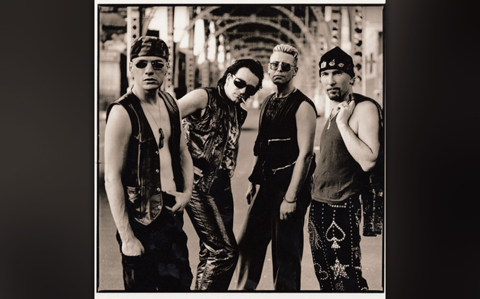 u2_zoottv_ny_corbijn__u2_151_640.jpg