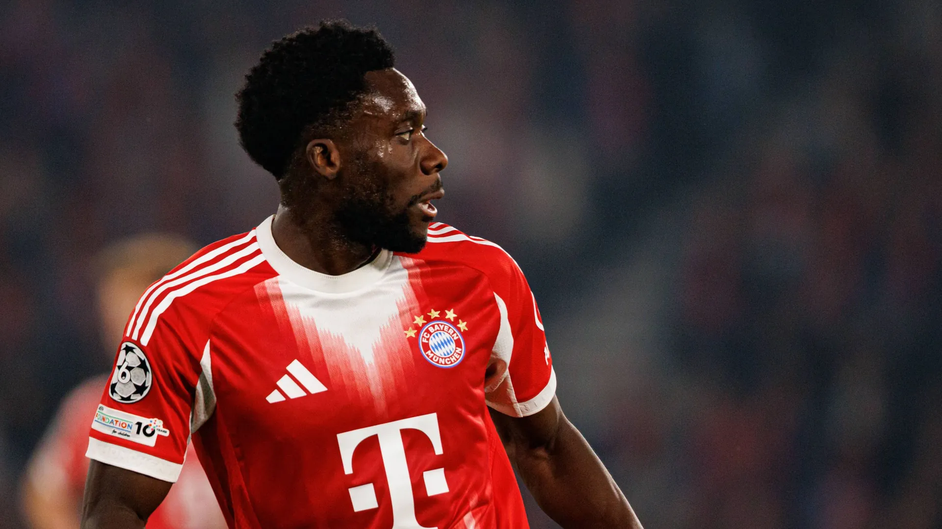 Alphonso Davies: He was still in the starting line-up in the first leg.