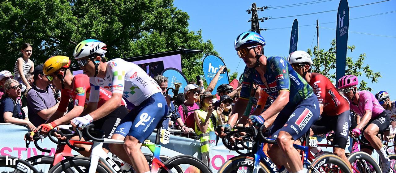 The drivers from Eschborn-Frankfurt at Mammolshainer Berg