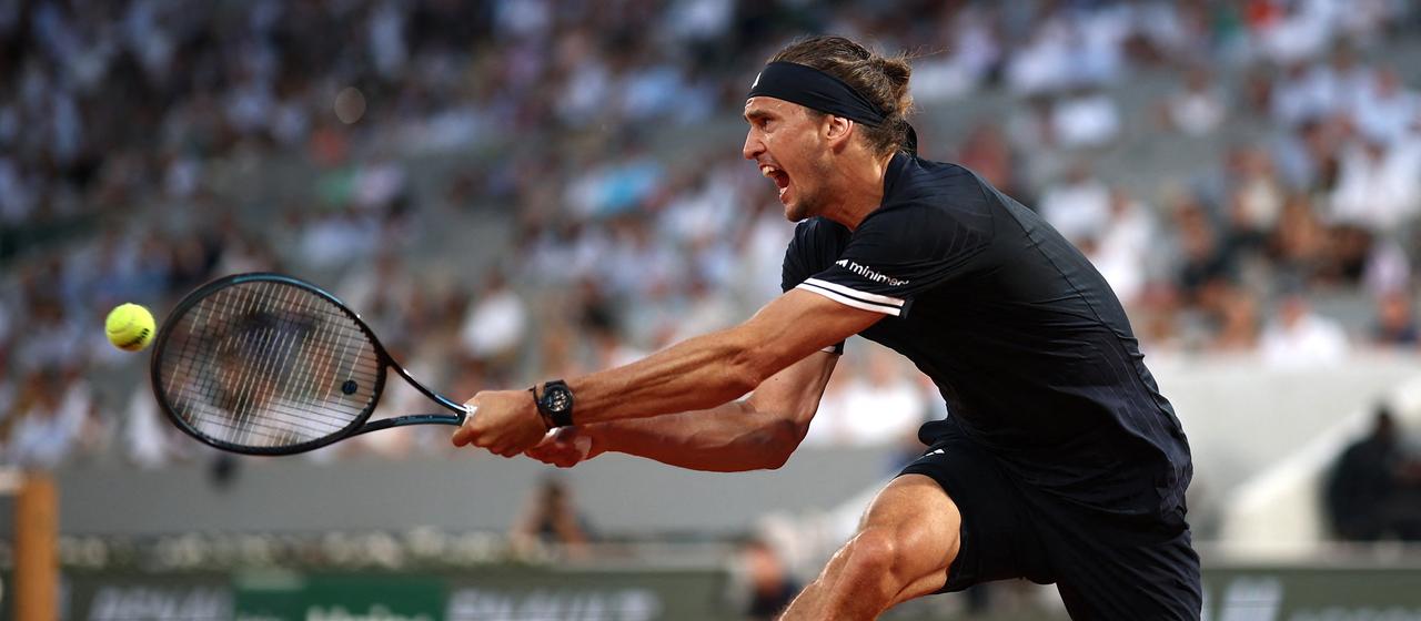 Alexander Zverev in action during his match against Tomas Machac