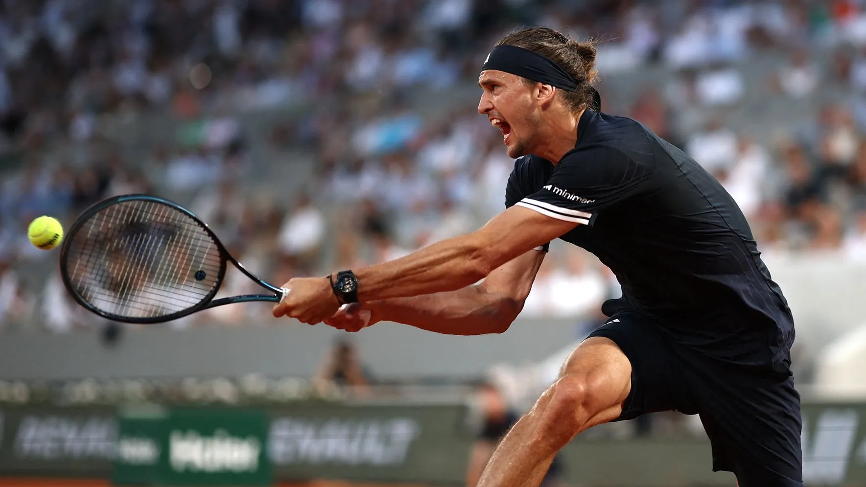 At times as if intoxicated: Alexander Zverev in his second round match at the French Open. At times as if intoxicated: Alexander Zverev in his second round match at the French Open.