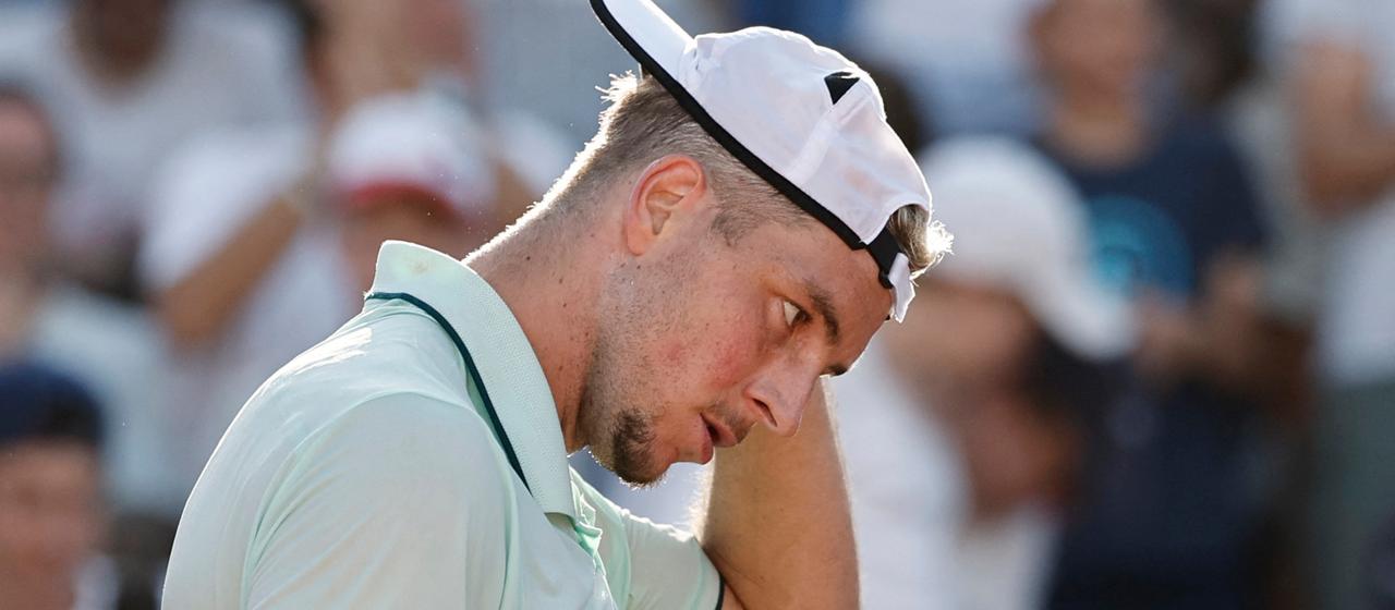 Jan-Lennard Struff reacts disappointedly
