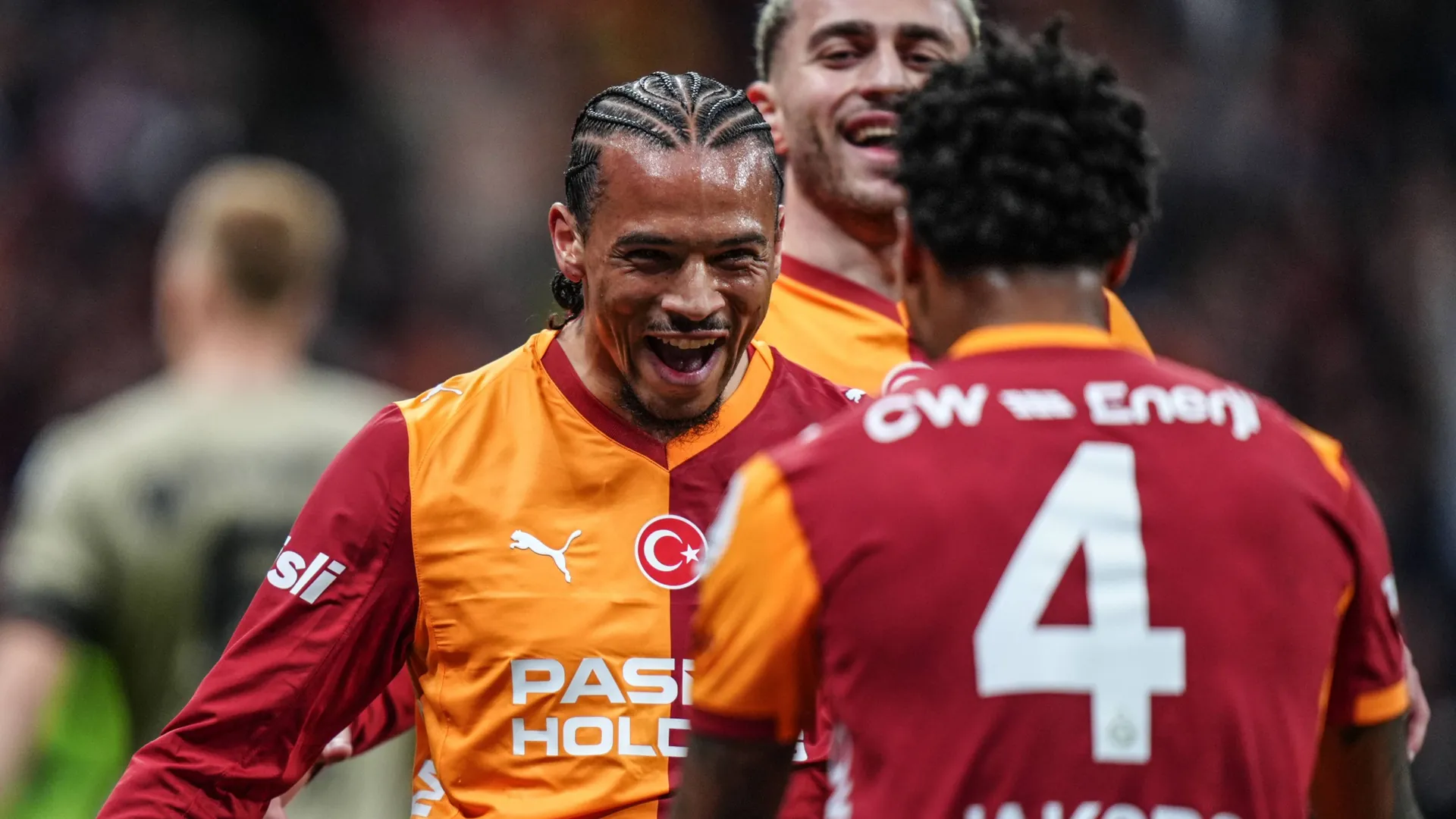 Leroy Sané (M.): The former Munich player moved to Galatasaray Istanbul last summer.