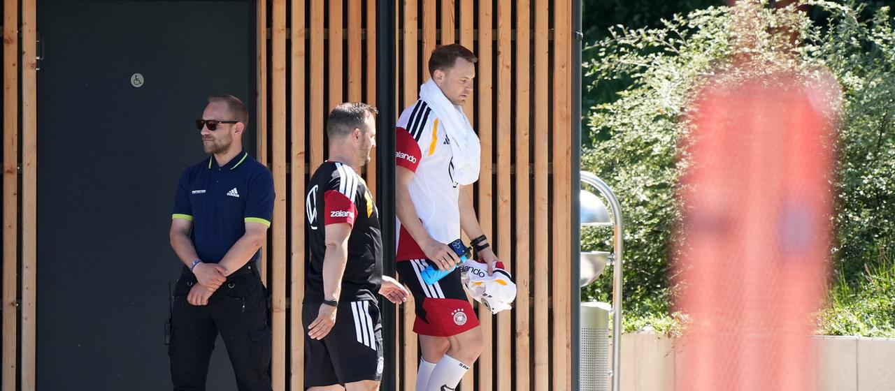 Manuel Neuer at the DFB training ground