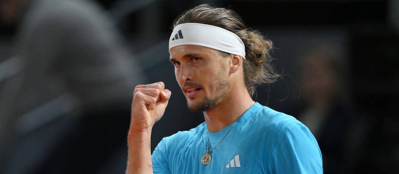 Alexander Zverev in the game against Flavio Cobolli