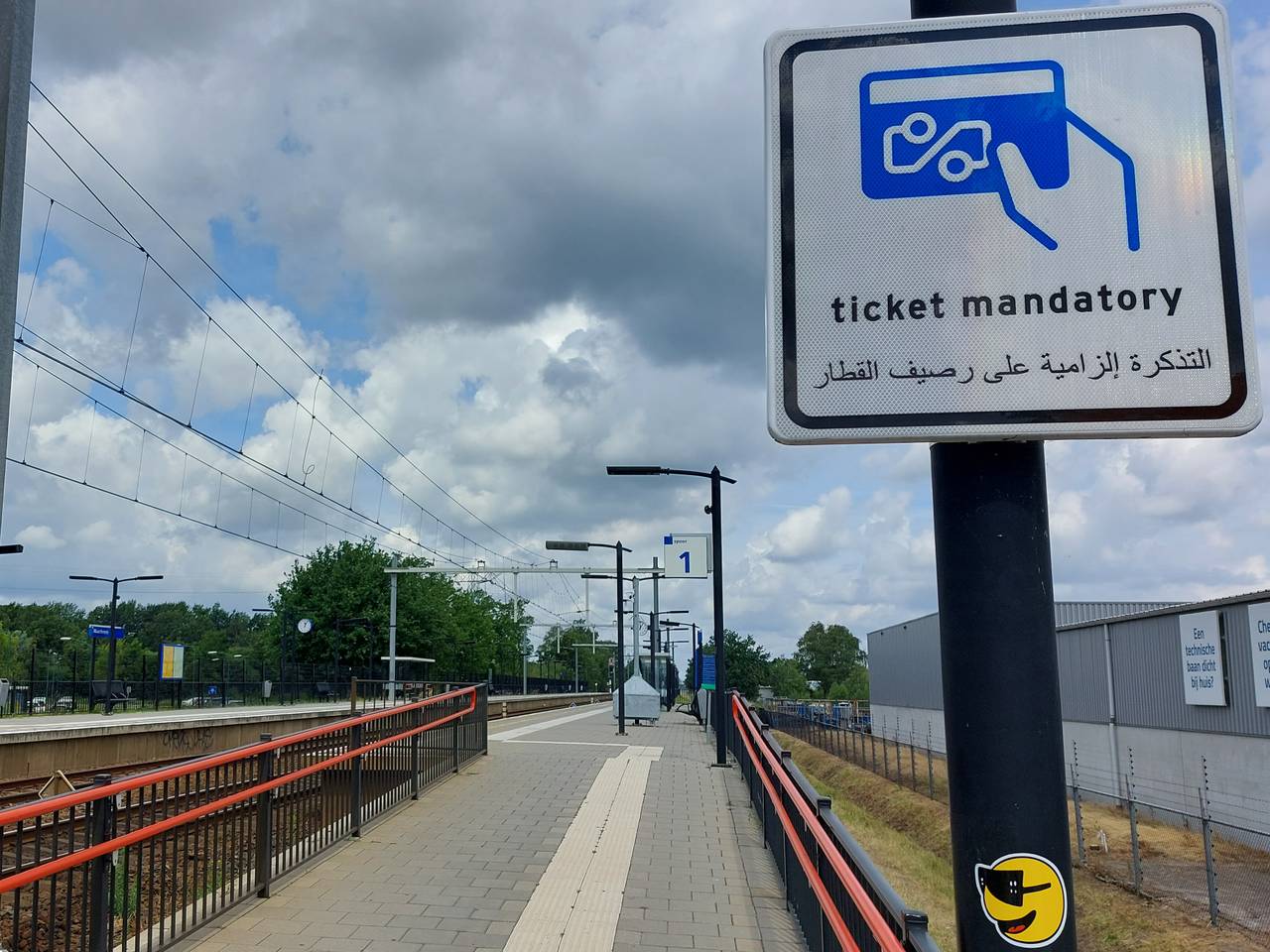 https://api.omroepbrabant.nl/img/f/$width$/$height$/0.72/0.41/bWVkaWEvcHJvZC80MzA2Nzk2LmpwZz9zdj0yMDE5LTA3LTA3JnN0PTIwMjAtMDEtMDFUMDA lM0EwMCUzQTAwWiZzZT0yMDQwLTAxLTAxVDAwJTNBMDAlM0EwMFomc3I9YiZzcD1yJnNpZz1vTXZ3VTQ1ek16U0o4NEQxWFN0MTI5MDhSZTV2SXRJRVFHR3pQUzEwMkhVJTNE