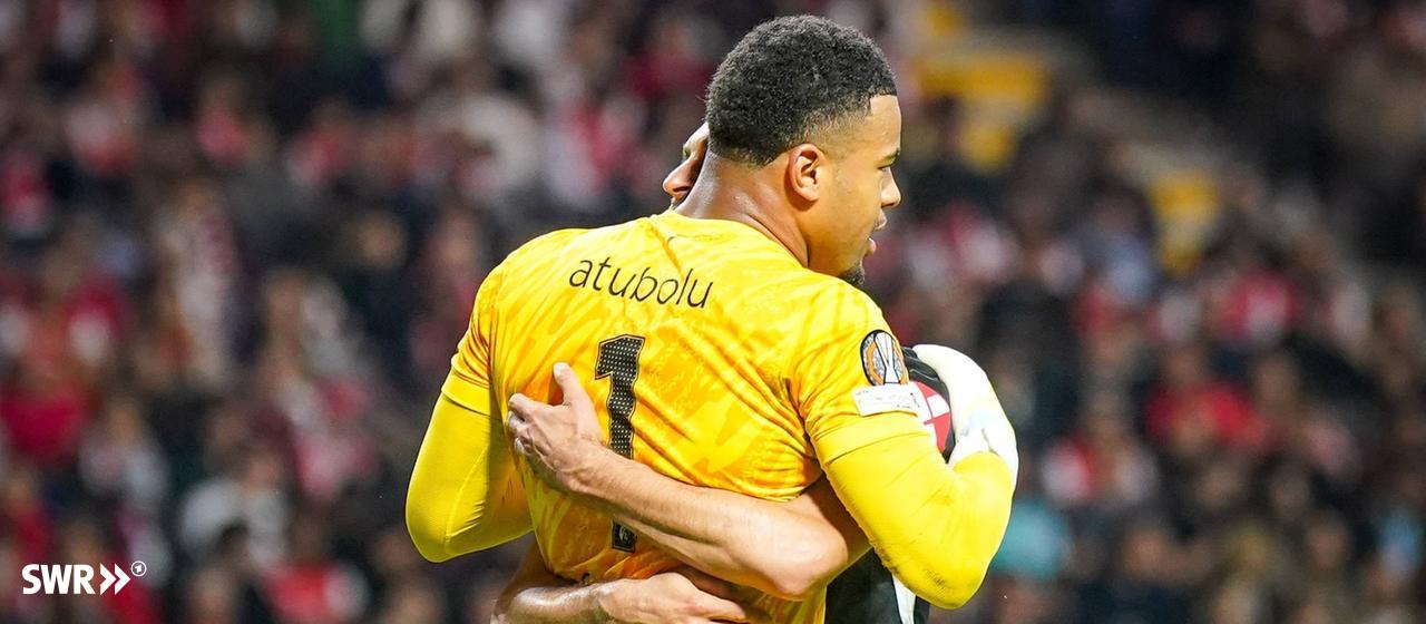 Noah Atubolu saved a penalty in SC Freibung's defeat in the semi-final first leg of the Europa League at Sporting Braga and then deflected a ball at the opponent's feet in stoppage time.