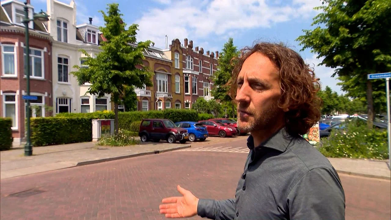 Real estate agent Jan-Joost van Dijk
