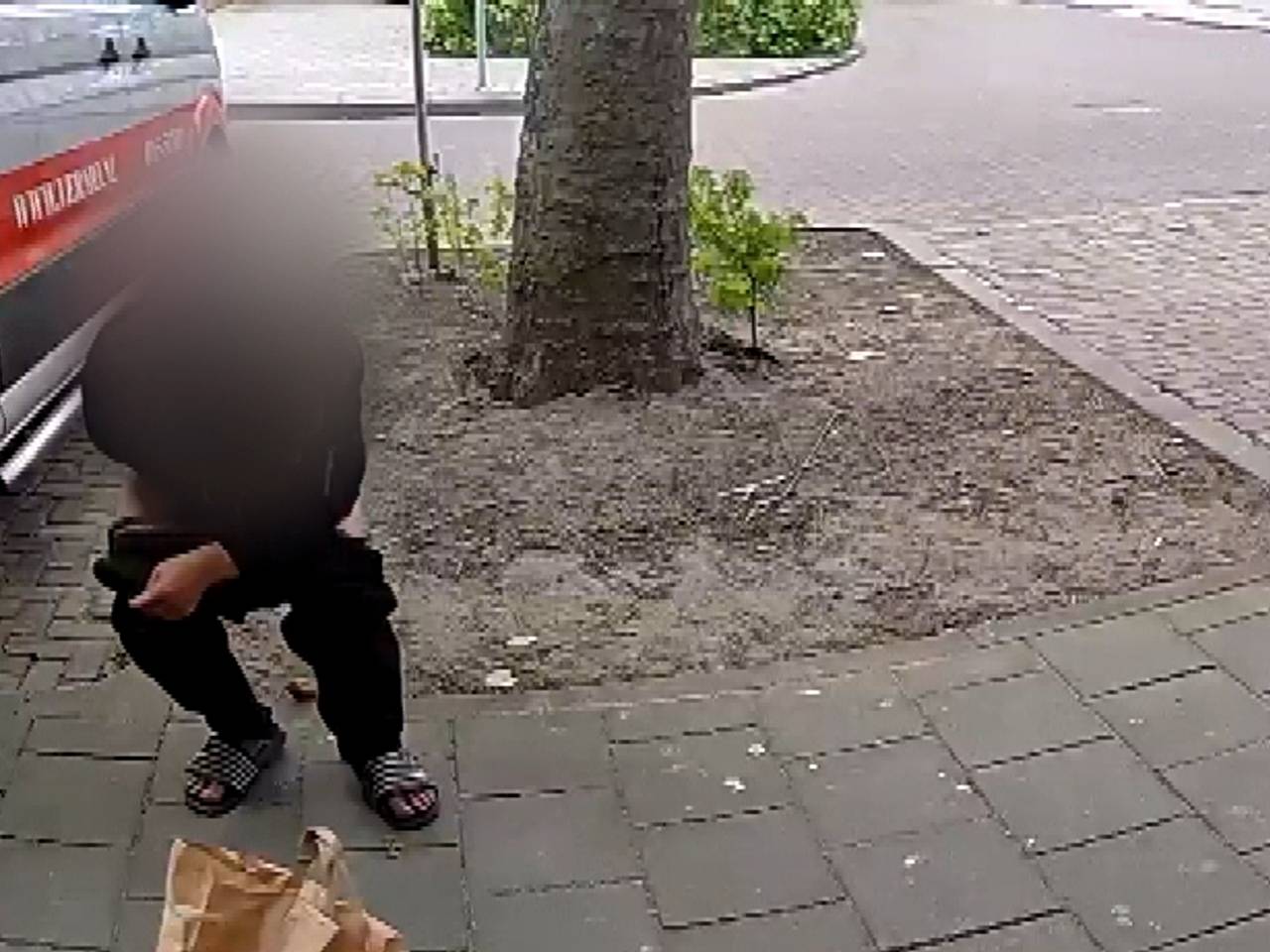 https://api.omroepbrabant.nl/img/f/$width$/$height$/0.5/0.5/bWVkaWEvcHJvZC80Njg2MzUwLmpwZz9zdj0yMDE5LTA3LTA3JnN0PTIwMjAtMDEtMDFUMDAlM0 EwMCUzQTAwWiZzZT0yMDQwLTAxLTAxVDAwJTNBMDAlM0EwMFomc3I9YiZzcD1yJnNpZz1TZ1ZobHRZRUloSk1odDdlTDR1d3NEZWglMkJzWDd0SUlrOHZkdmNSN1dsYmslM0Q=