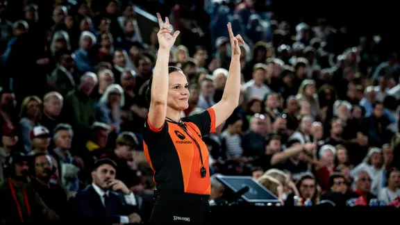 Basketball referee Anne Panther
