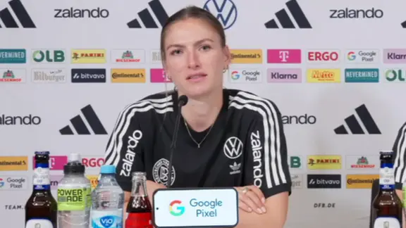 Melissa Koessler speaks to the media | Sports show Melissa Koessler speaks to the media