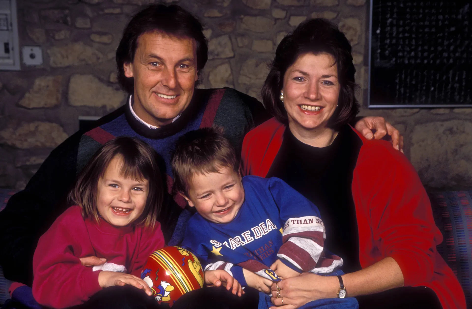 Ariane and Jörg Wontorra with their children Laura and Marcel in the nineties.