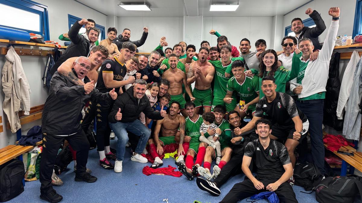 Mexico FC celebrates one of its victories in the championship