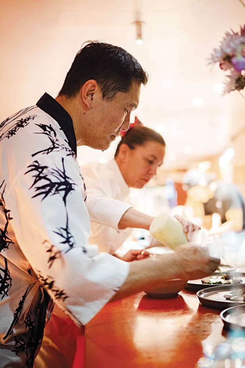Flor Rodríguez and Roberto Nishida