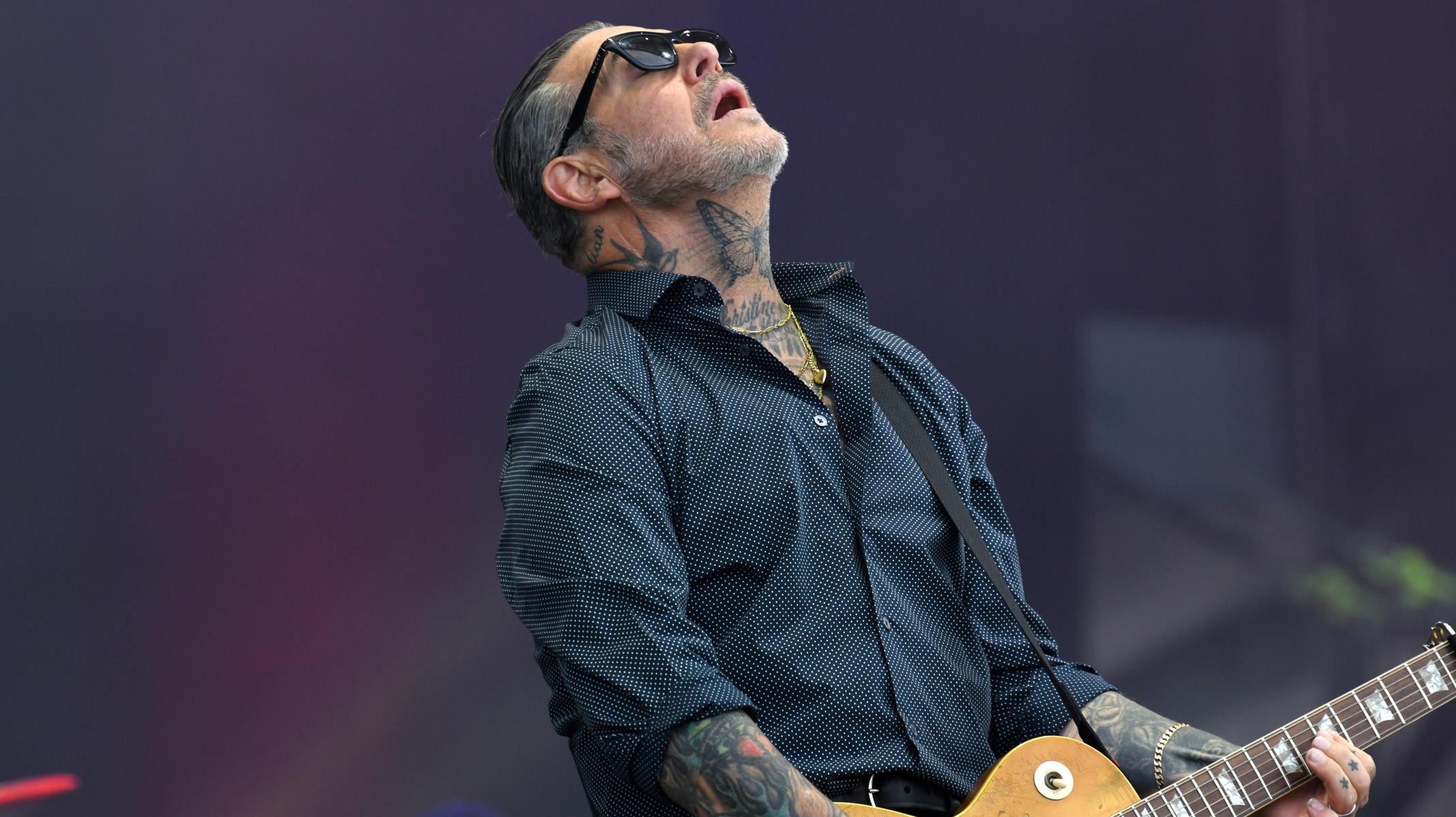Social Distortion
