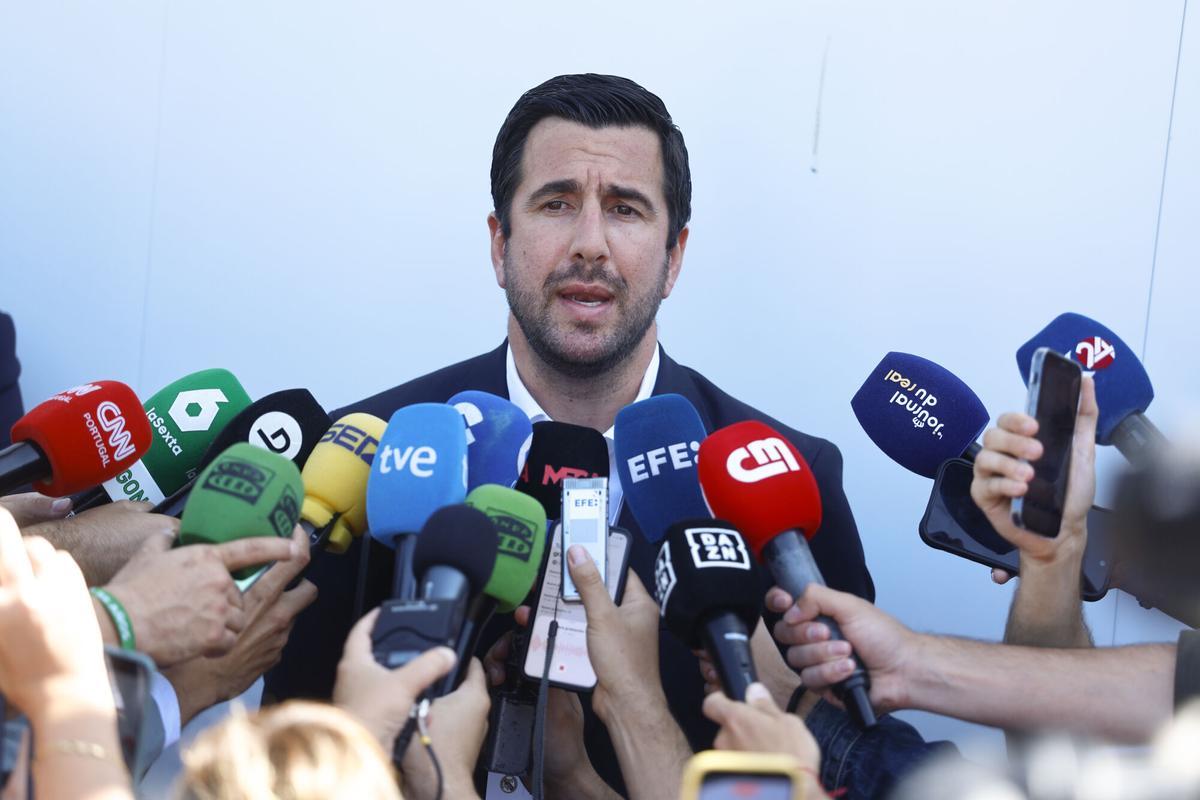 The candidate for the presidency of Real Madrid Enrique Riquelme