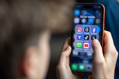 Canada is also considering a ban on social media for under 16s | News