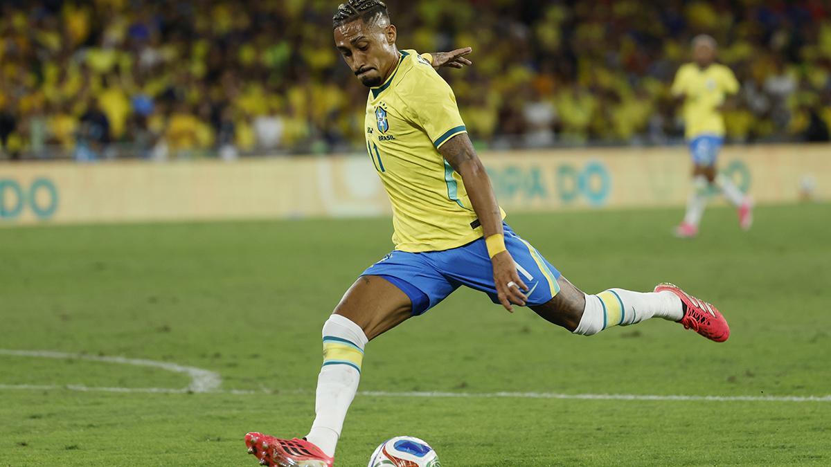 Brazil's Raphinha controls the ball in a friendly match prior to the 2026 World Cup