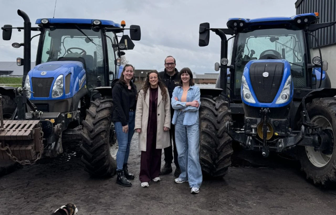 Danique Hoeve (right) on a working visit to the Catholic Rural Youth (photo: Danique Hoeve).