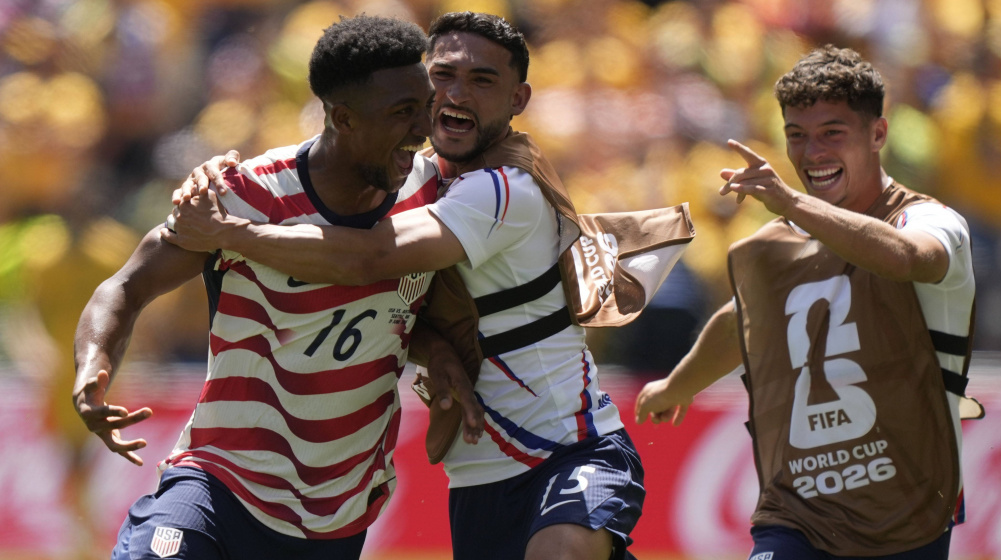 World Cup: USA also beats Australia and is through – cramps for Zwayer
