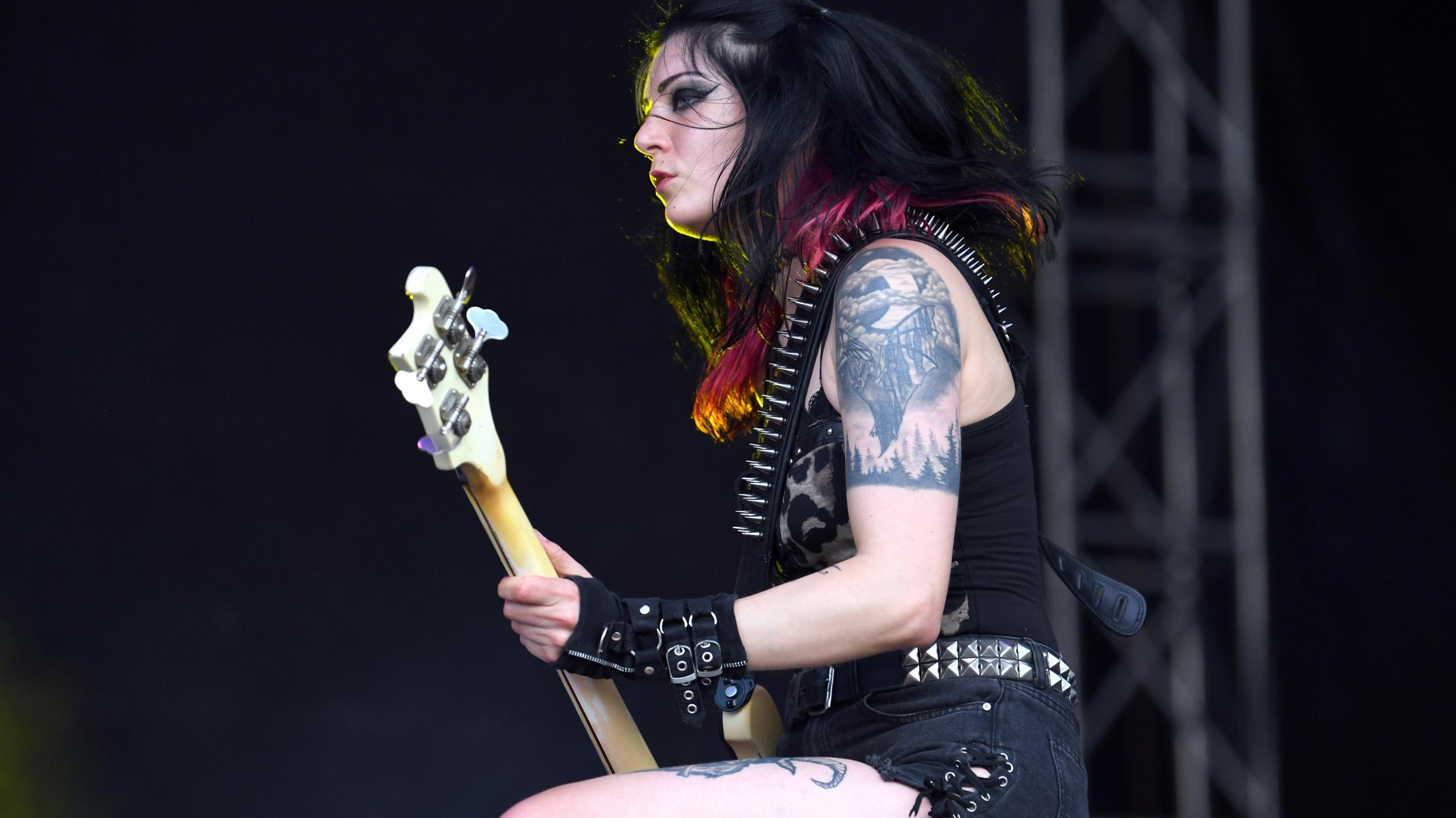 DELILAH BON