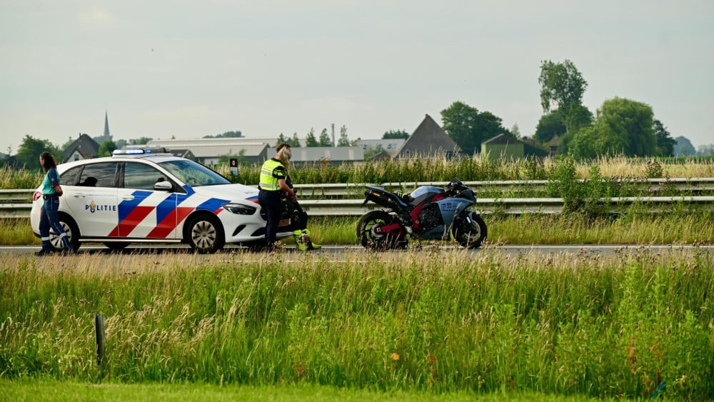 Man stabbed in Amsterdam-Osdorp • Motorcyclist died after accident