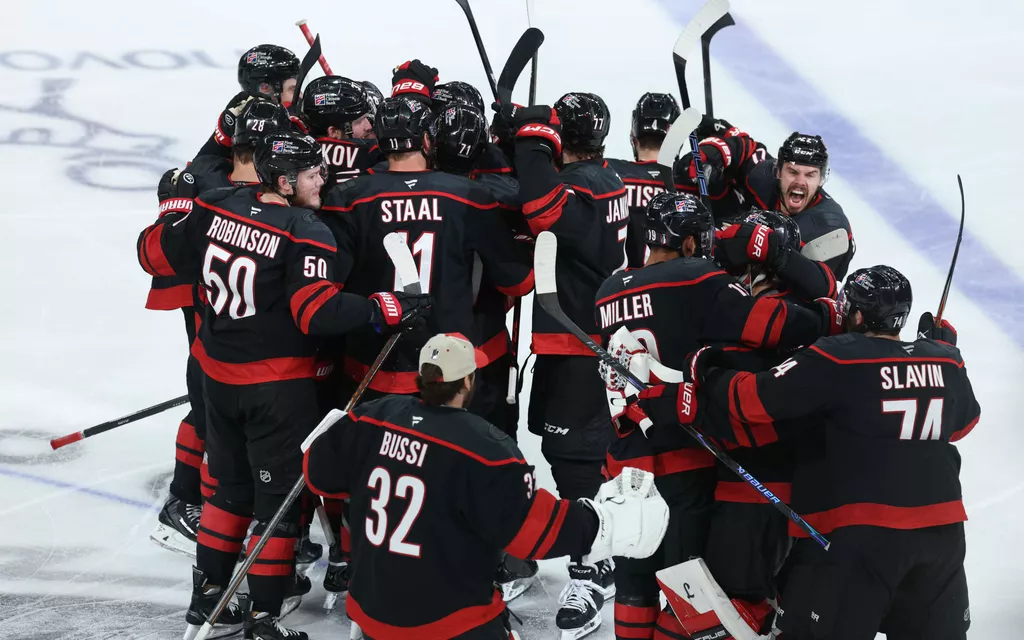 A pleasant thriller! Carolina tied the series – Sebastian Aho in a big role