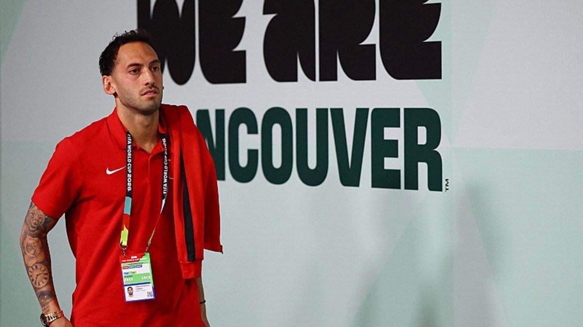 A slapping response from Hakan Çalhanoğlu to the Australian reporter! – Breaking News news