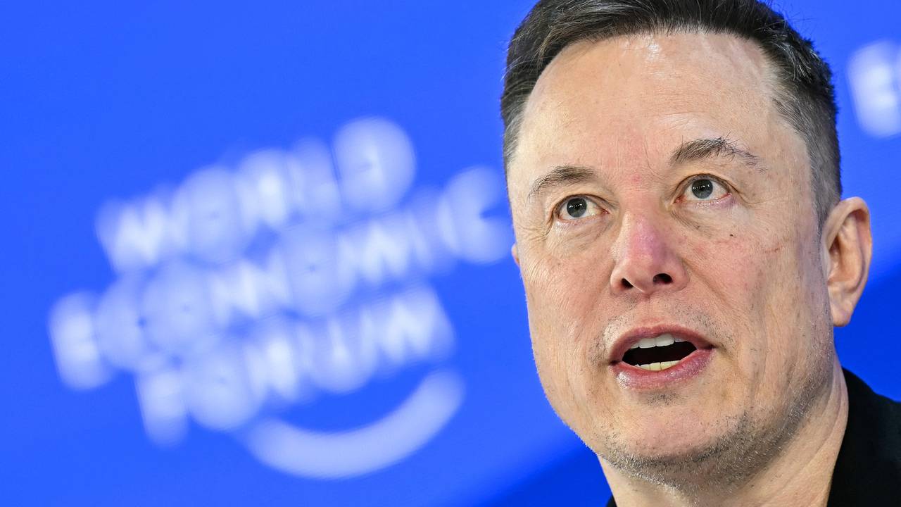 ASML invites Elon Musk: employees threaten boycott