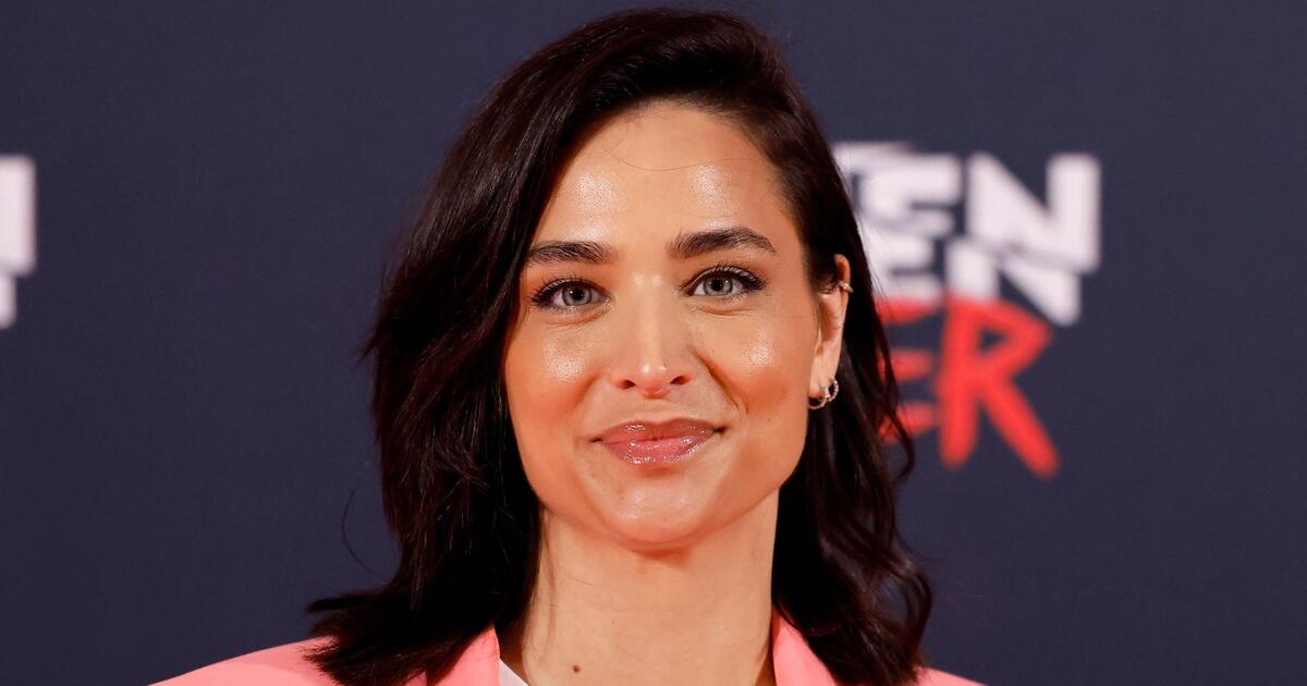 Amira Aly Stands Strong: Navigating Fitness Criticism During Pregnancy