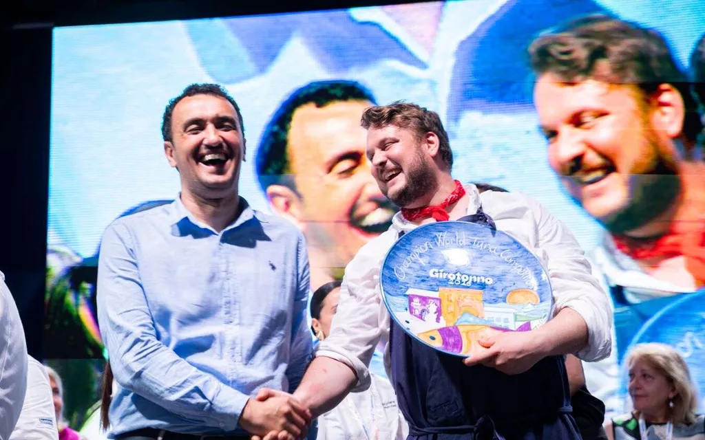 An incredible win! Jouni from Turku covered the Italians on their own soil