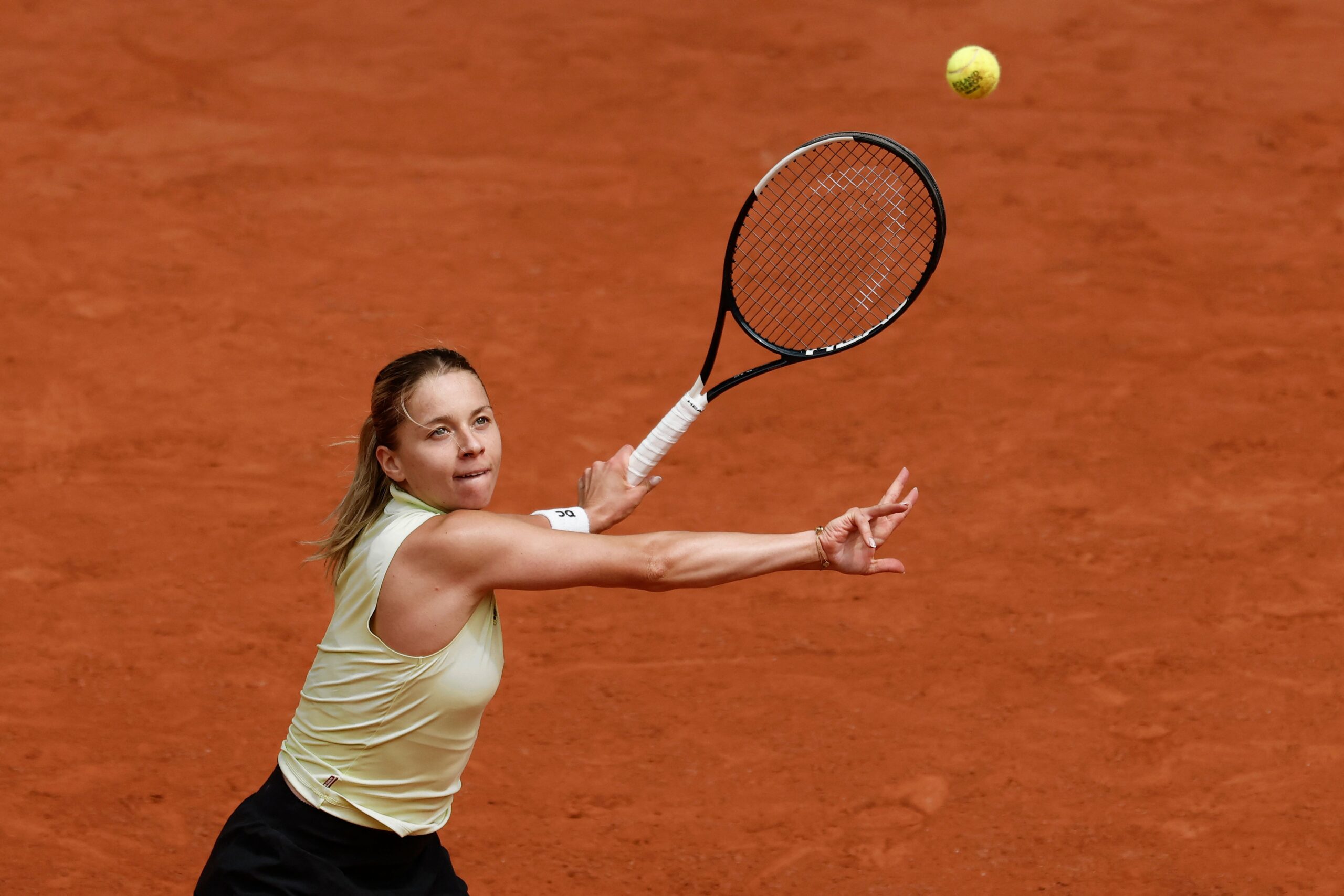 Andrejeva, only 19, wins her long-awaited Grand Slam in Paris