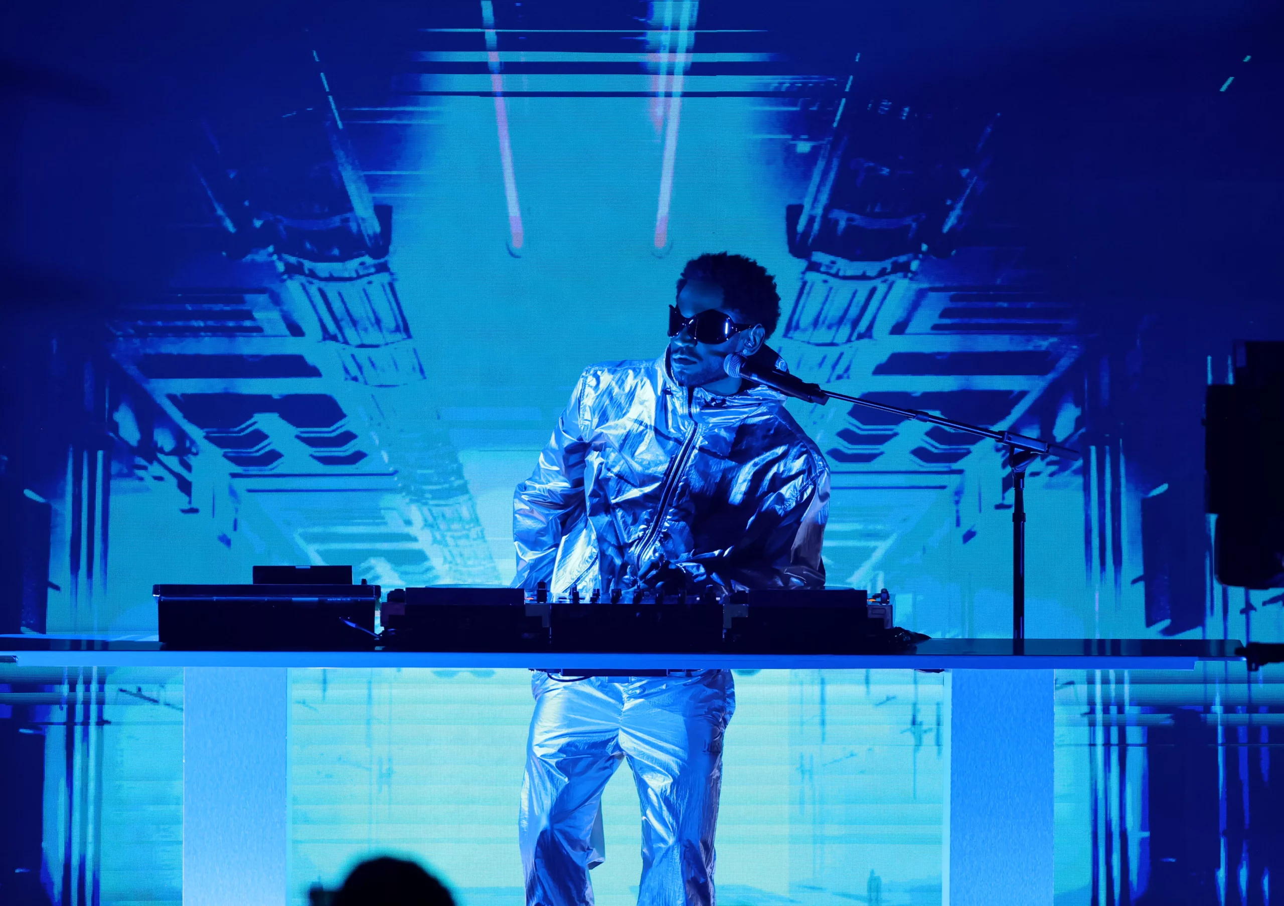 Blue Dot Fever: Why concerts are no longer sold out