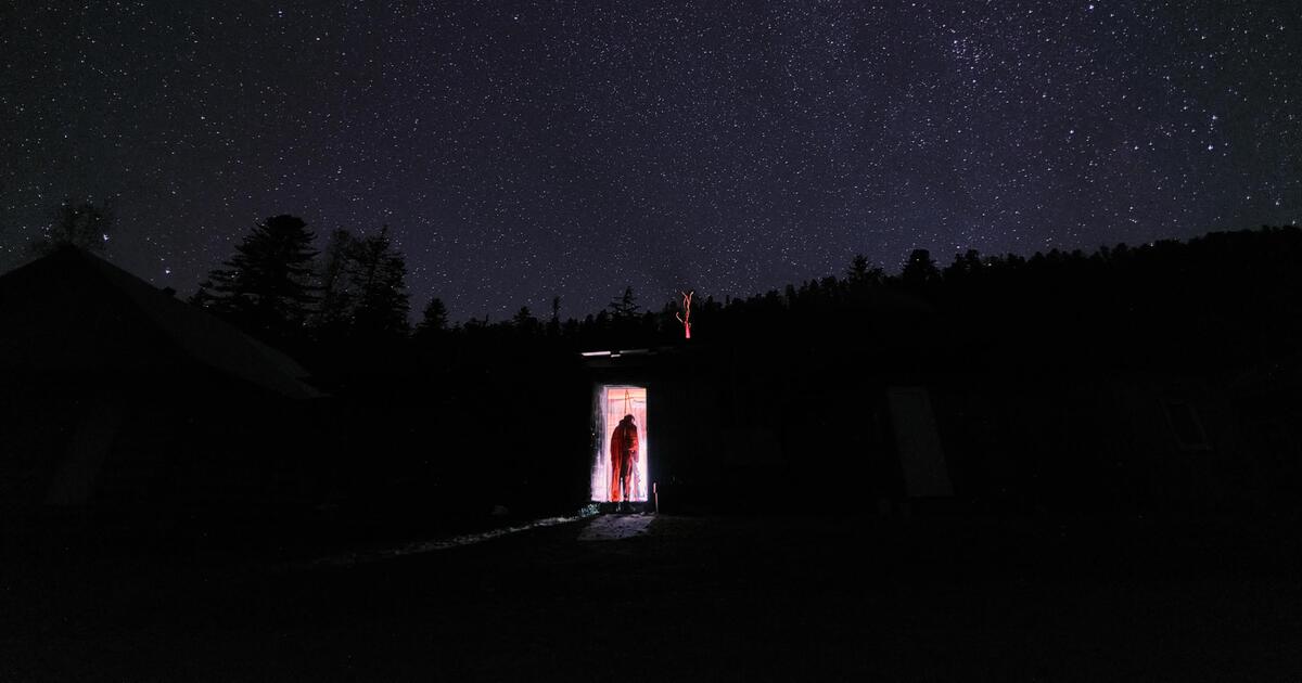 Breathtaking Photos Showcase Scientists at Work: A Stunning Competition