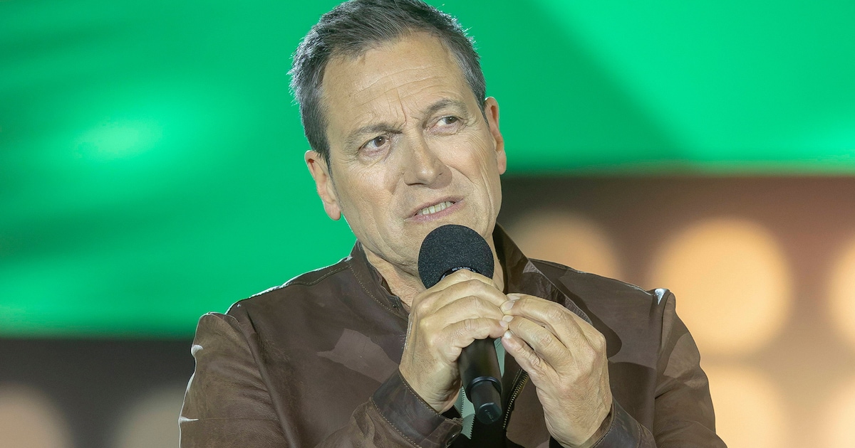 Controversial Femicide Joke: ARD Defends Dieter Nuhr’s Stand-Up Performance