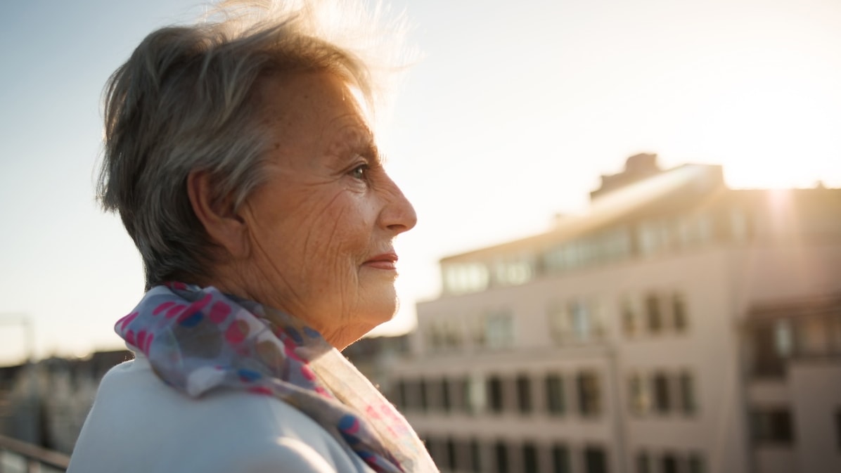 Could Bright Daylight Significantly Reduce Dementia Risk?