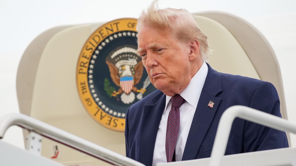 Did Trump Just End a 46-Year Bluff Over Hormuz Strait Control?